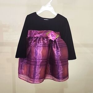 Girl's dress. Size 2